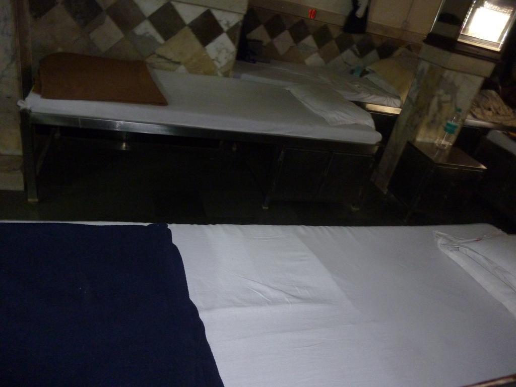 Yadgar Guest House Bombay Exterior foto